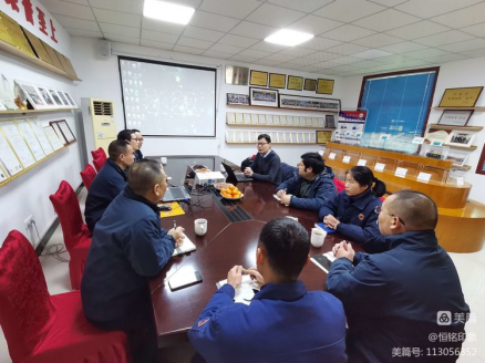 德資客戶到訪進行電動尾門彈簧鋼絲現(xiàn)場預審